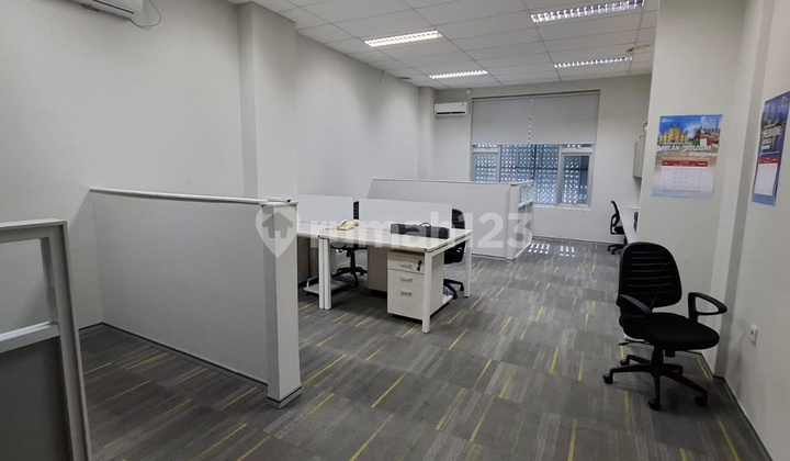 2-Unit Attached Shophouse in Central City with Office Concept in Central Balikpapan 1