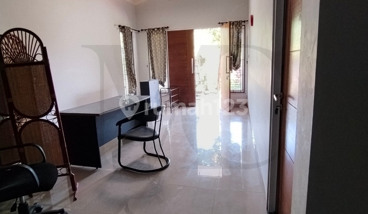 Large 3-Bedroom Furnished House in a Housing Complex in Balikpapan Large 3-Bedroom Furnished House in a Housing Complex in Balikpapan
