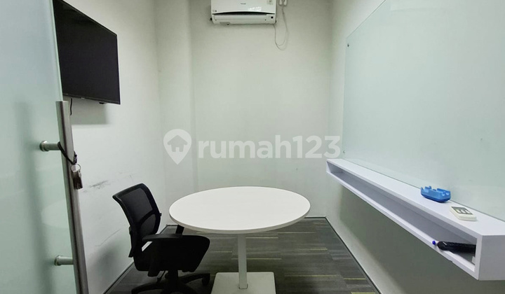 Downtown Shop House Suitable for Office in Central Balikpapan 1