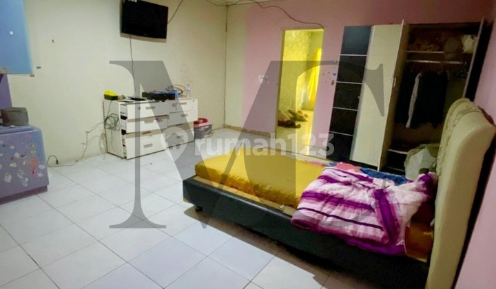 Rumah Tengah Kota 4 Kamar Tidur Siap Huni di Balikpapan Baru 2