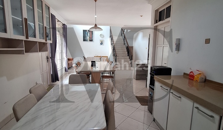 Large City Center House 4 Bedrooms Ready to Live in New Balikpapan 2