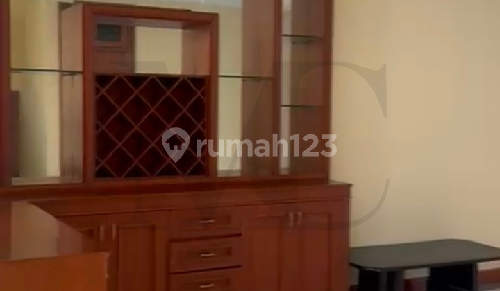 Rumah Mewah 2 Lantai 5 Kamar Tidur di Balikpapan Baru 2