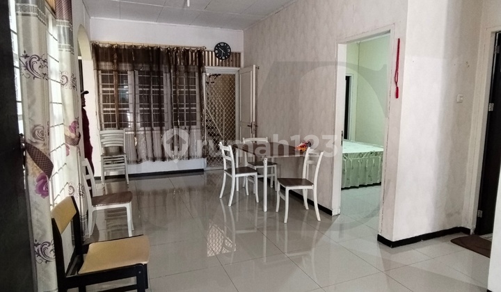 Minimalist 3-Bedroom Ready-to-Occupy House in Bukit Damai Indah Balikpapan Minimalist 3-Bedroom Ready-to-Occupy House in Bukit Damai Indah Balikpapan