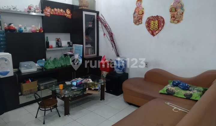 Dijual Ruko di Jl. Karya Sei Agul, Medan SHM 7