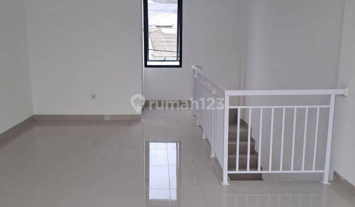 Lt.40 Jual Murah Ruko 2 Lantai,bsd City,anggrek Loka,shm,tangsel  2