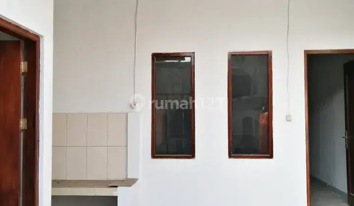 Ruko Jalan Utama Tki 1 Ramai Disewakan Siap Pakai 4