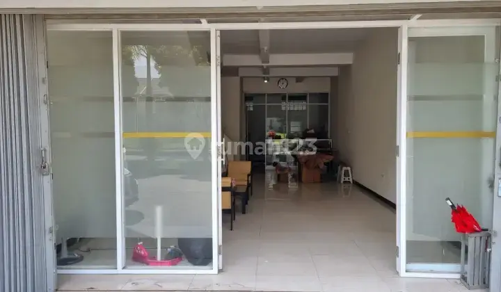 Ruko Dua Lantai Taman Kopo Indah 5 Siap Pakai 2