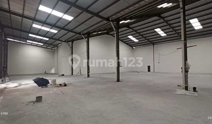 Ready-to-Use New Warehouse, Main Road Soekarno Hatta, Bandung