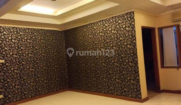 Ruko Hoek 3 Lantai Siap Pakai, Pusat Kota, di Karapitan Bandung 5