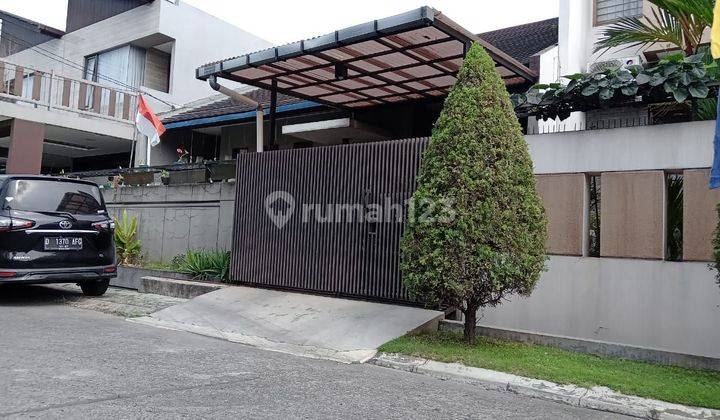 Rumah cantik siap huni Taman Holis indah 2, Bandung 1