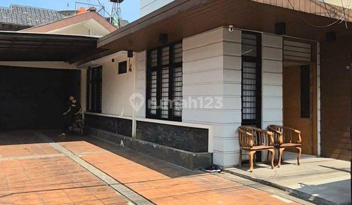 Rumah cantik semi furnished siap huni di Pasir Luyu Bandung 1