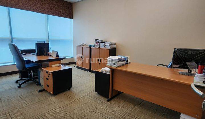 Unit Perkantoran Furnish Bagus  1