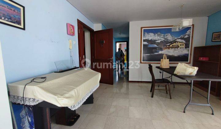 Apartement Royal Mediterania Garden 3 BR Furnished Bagus 2