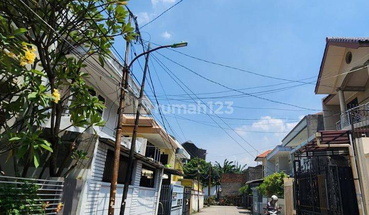 Dijual Rumah di Green Ville, Jakarta Barat Blok Terfavorit 2