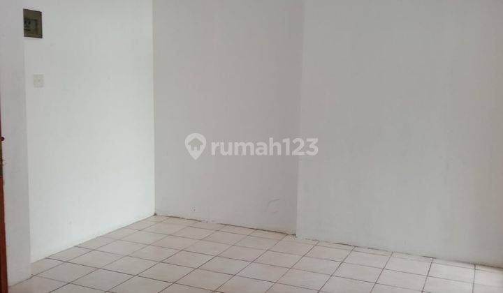 Semi Furnish 2 Bedroom Medit 1 Jakarta Barat 2