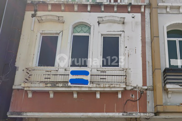 DIJUAL RUKO MAHKOTA RAYA HADAP JALAN BESAR MURAH