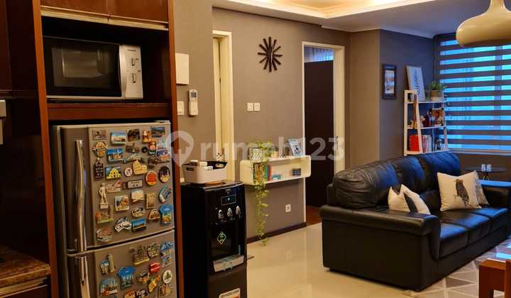 Disewakan Apartment Fx Sudirman 2 BR Full Furnished Disewakan Apartment Fx Sudirman 2 BR Full Furnished