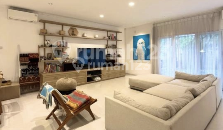 Dijual Rumah Cantik di Tulodong Area Scbd - Widya Chandra - Senopati 2