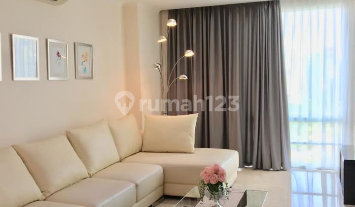 Disewakan Fx Sudirman Apartment 3 BR Full Furnished Disewakan Fx Sudirman Apartment 3 BR Full Furnished