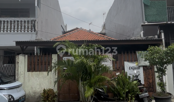 DIJUAL RUMAH TUA HITUNG TANAH DI TANAH TINGGI SENEN