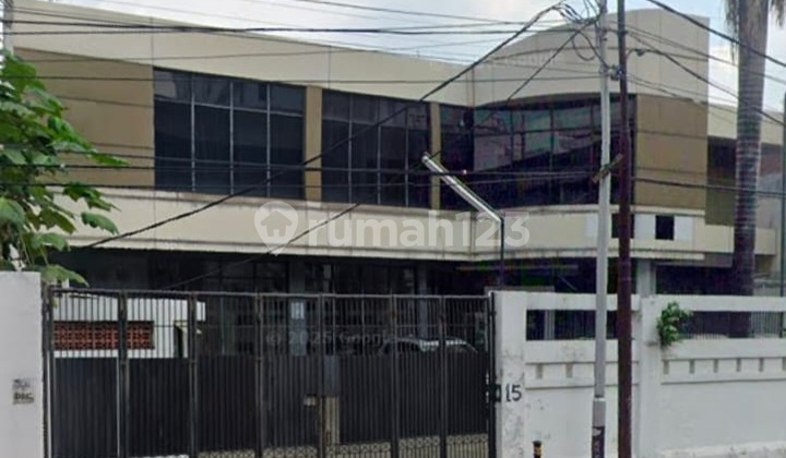 Jl. Sisingamangaraja Kby. Baru Jaksel Bagus. Siap Huni Jl. Sisingamangaraja Kby. Baru Jaksel Bagus. Siap Huni