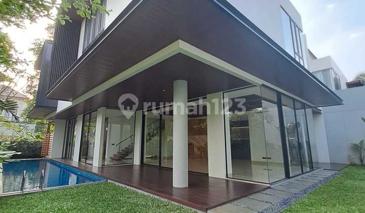 Rumah Baru Min malis 3 Lantai