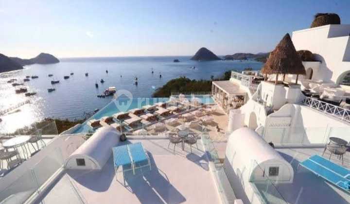 Loccal Collection Labuan Bajo Sea View Hotel.