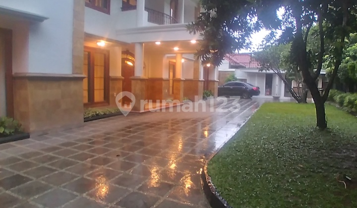 Rmh American Style Sewa Di Sriwijaya. Kby. Baru Jaksel