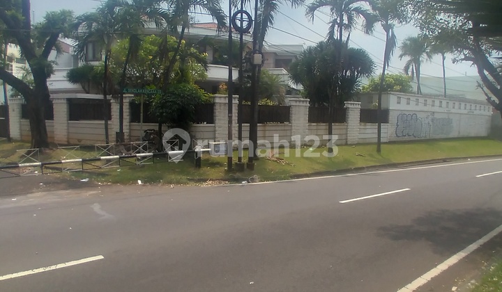 Rumah Bagus Dekat Sek. Jis