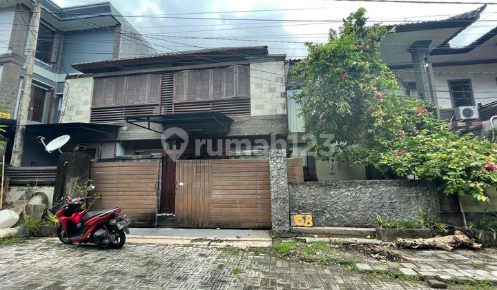 Villa Kendal Petitenget Bali. Murah 6.7 M . Dekat W Hotel.l