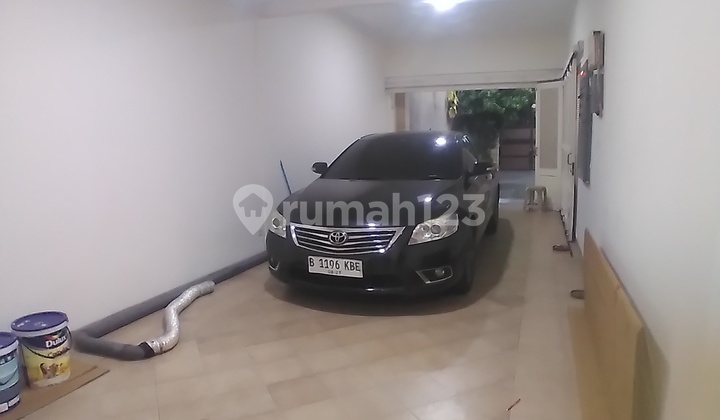 Sewa Jl. Daksa Iv, Kby Baru Lt. 800m.pool 2