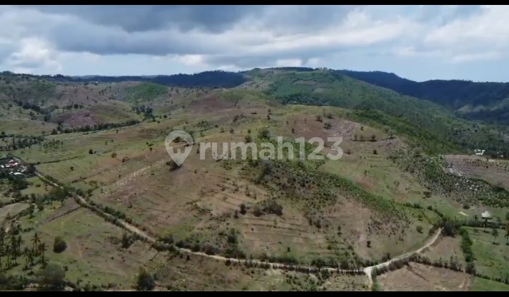100Rb/M .Dibukit Hadap Laut.1 Jam ke Mataram. 1.5Jam ke Mandalika