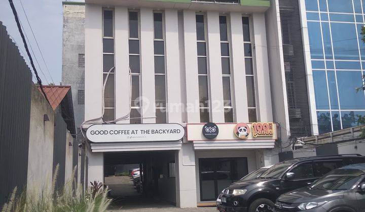 Graha Royal 3 Lantai Lebak Bulus 1