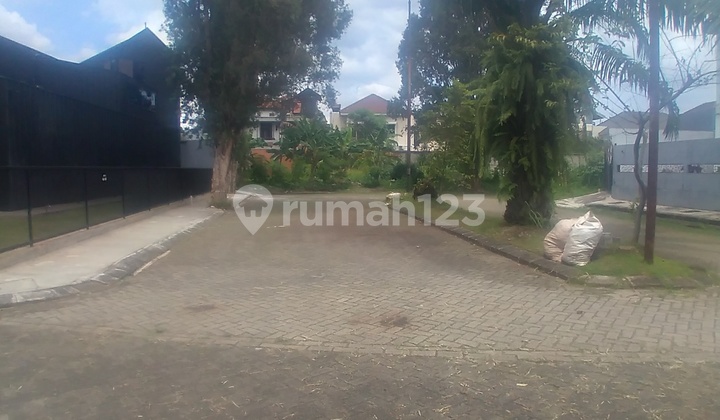 Villa Serpong Dalam Cluster .********.negotiable.