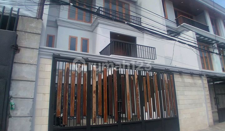 Rumah bagus siap huni dkt MRT CIPETE