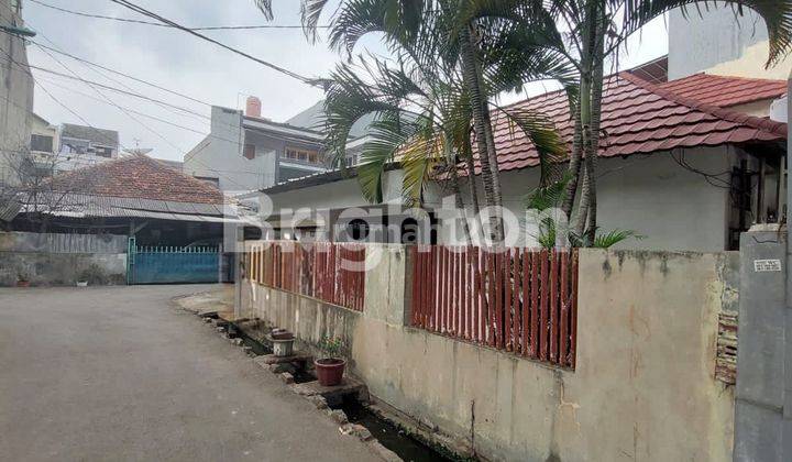 Rumah Tua Hitung Tanah Tanjung Duren Jakarta Barat 2