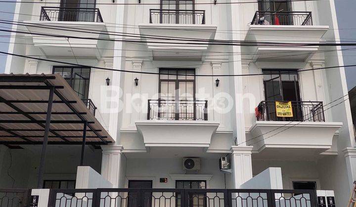 Rumah Baru Greenville Dekat Central Park Jakarta Barat 1