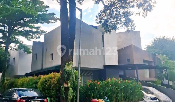 Rumah Hoek Cluster Ozone Residence Bintaro 2