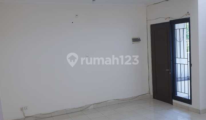 Disewakan Cepat Rumah Harapan Indah 2, Cluster Aralia, Bekasi