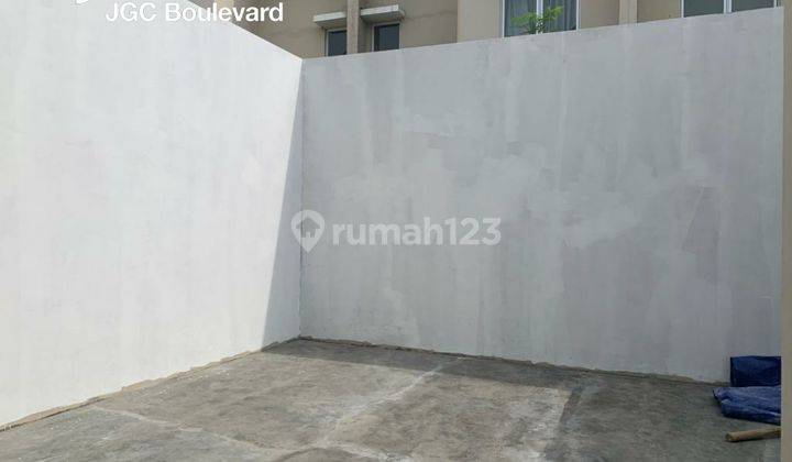 Disewakan Rumah Cluster Thames di Jakarta Garden City, Jakarta Timur 2