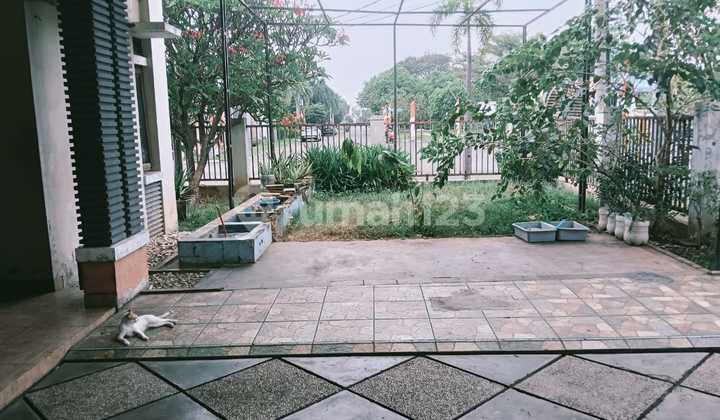 Dijual Rumah Hoek Luas 288 M2 Depan Taman Dijual Rumah Hoek Luas 288 M2 Depan Taman