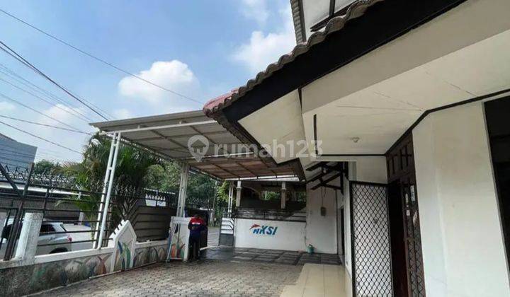 Rumah hook di perumahan billymoon jakarta timur 2