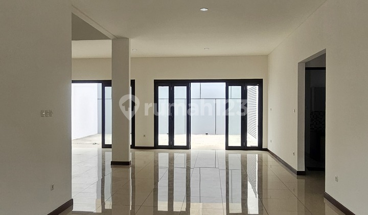 Rumah di Cluster Apremium Asia Tropis Siap Huni SHM di Harapan Indah Bagus Rumah 2