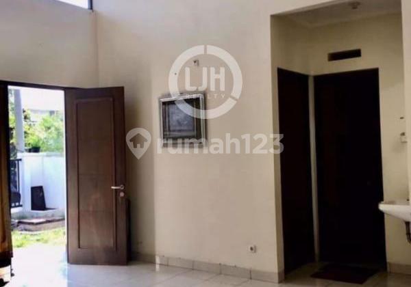 Rumah Siap Huni luas 144 di Cluster Aralia Harapan Indah Bekasi Jawa Barat 2