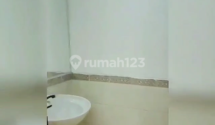 Rumah Royal Serpong Village , Serpong Utara , Tangerang Selatan  11