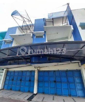 Uko Maris Squaredi Mertoyudan, Magelang 1
