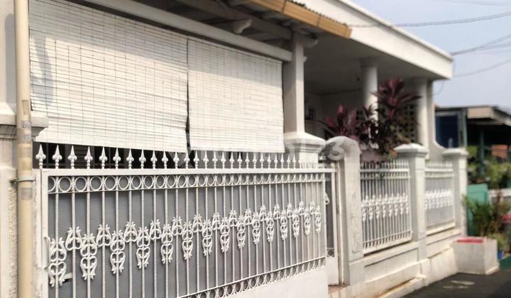 Rumah Tinggal di Komplek Depsos, Bintaro Jakarta Selatan 2