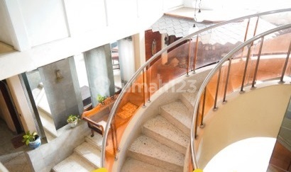 Rumah di Jl Niaga Hijau Raya, Pondok Hijau Jakarta Selatan