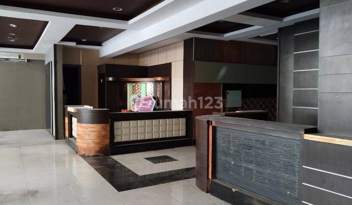 Jual BU Gedung Ex Restoran atau Show Room Mobil  di Bintaro Jaya, Tangerang Selatan 2