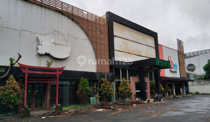 Jual BU Gedung Ex Restoran atau Show Room Mobil  di Bintaro Jaya, Tangerang Selatan 1